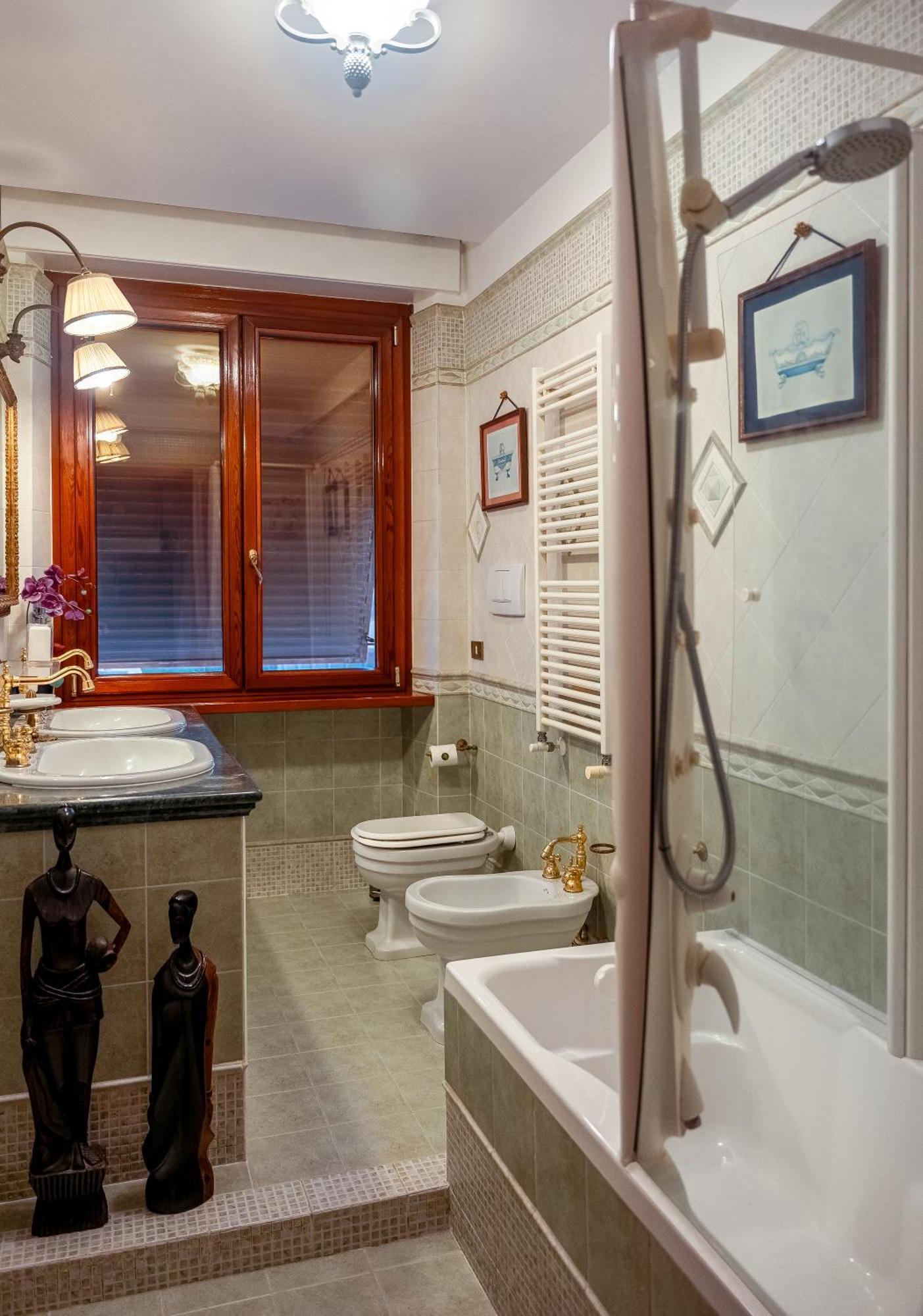 Regal House Roma Navigatori 23 호텔 외부 사진